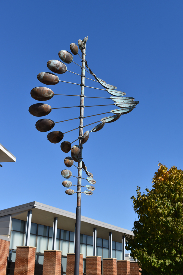 Double helix sculpture