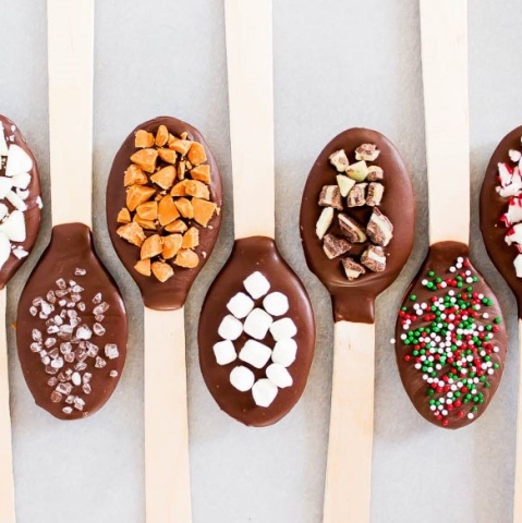 Image of spoons covered in chocolate